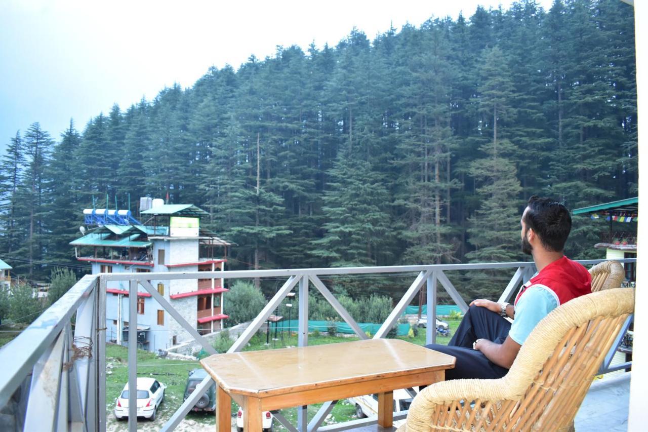 Hadimba Way - Rated And Awarded In !! Balcony Hotel Manali (Himachal Pradesh)